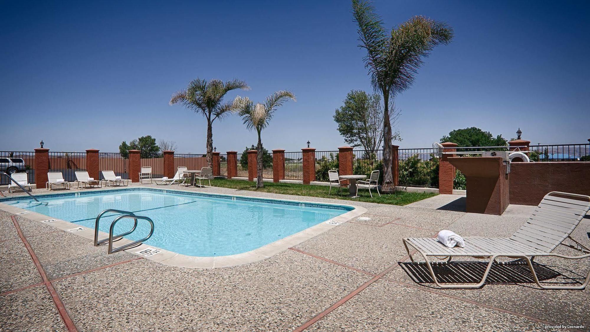 Surestay Hotel By Best Western Hollister Extérieur photo