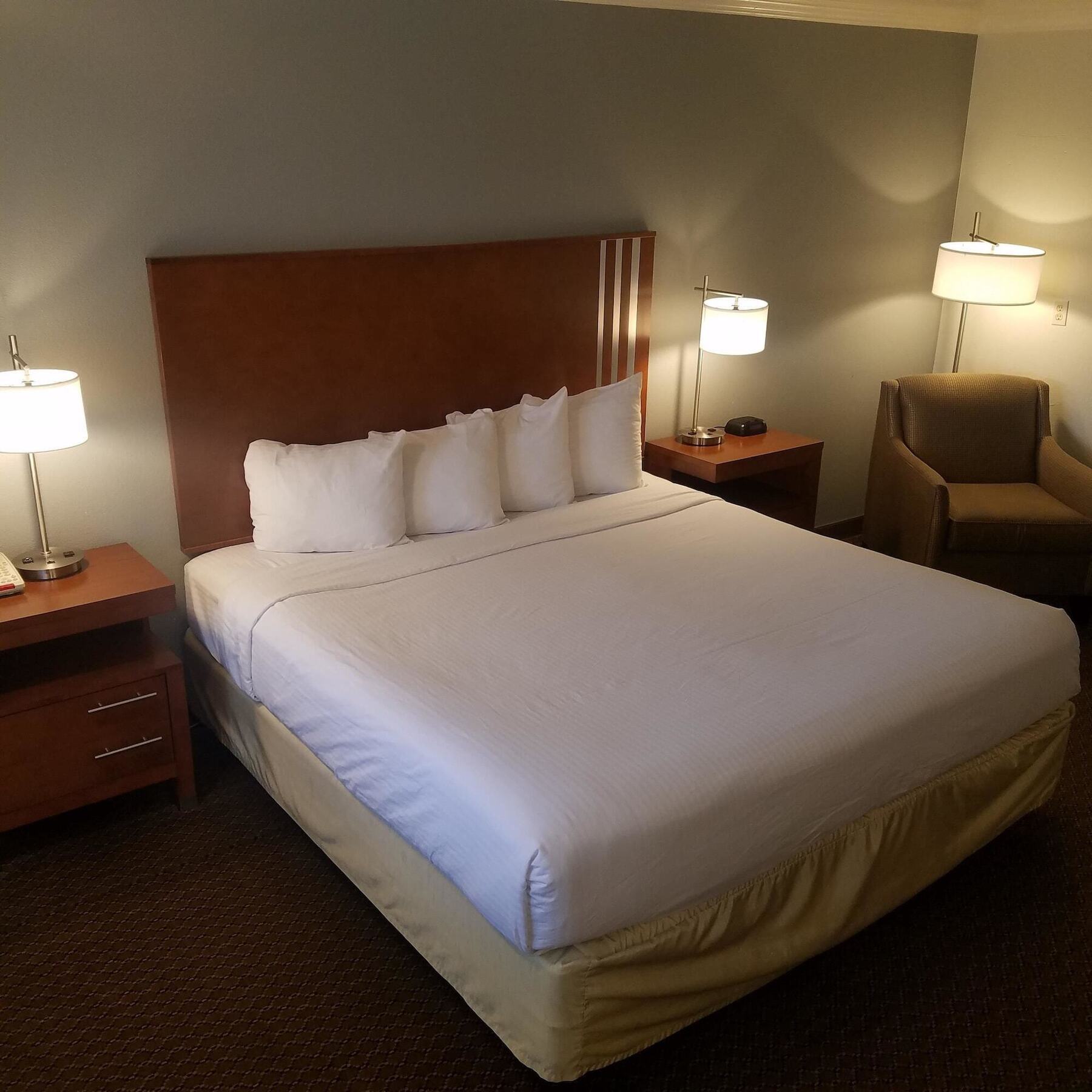 Surestay Hotel By Best Western Hollister Extérieur photo